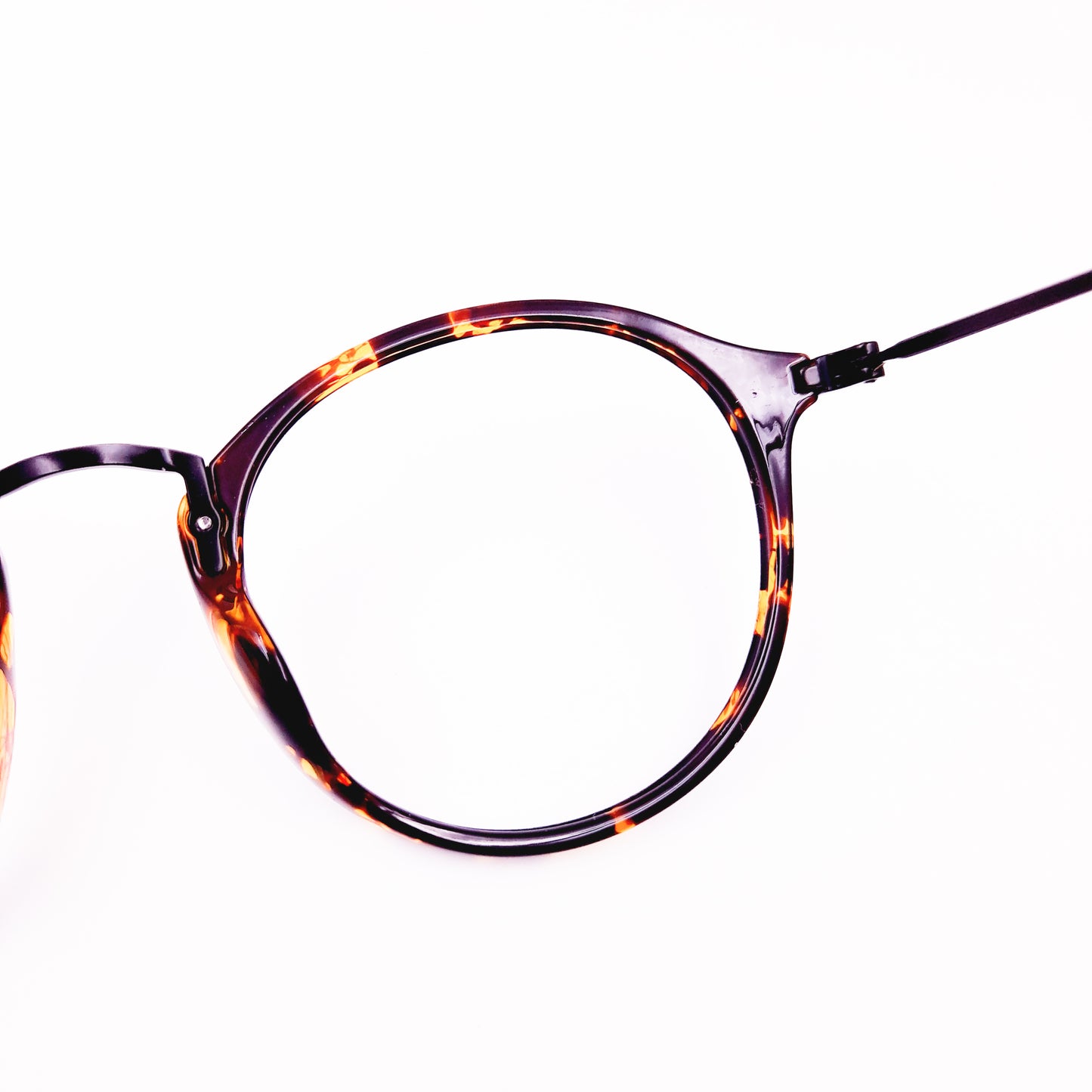 Round printed glasses