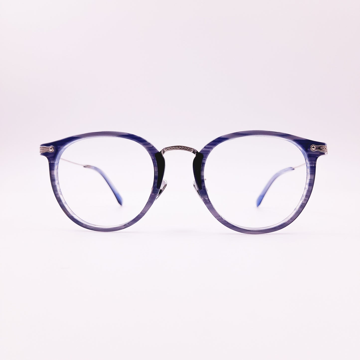 Round blue printed glasses