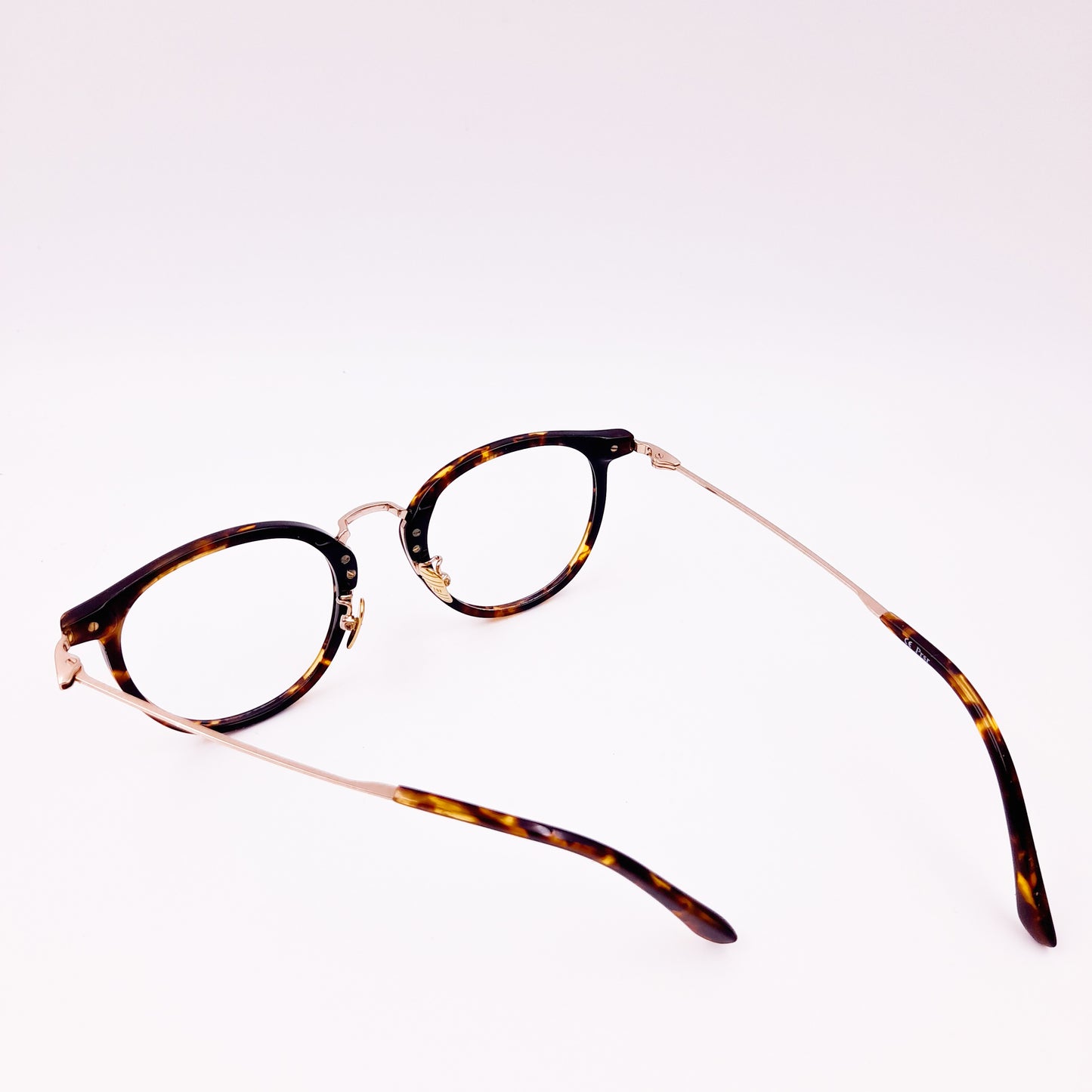 Round printed glasses
